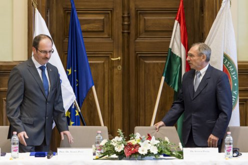 Rector András Patyi and Minister of Interior Sándor Pintér at the opening of the European Joint Master Programme of Cepol, the European Police College. Photo by Károly Árvai/Prime Minister’s Office