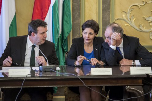 Megkezdték az intézményfenntartó július 1-jei átalakításával összefüggő kérdések megbeszélését Fotó: Árvai Károly/kormany.hu