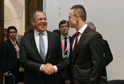 Szijjártó Péter (j) és Szergej Lavrov Fotó: KKM