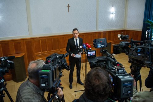 Photo:  MTI/Zoltán Balogh