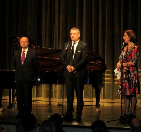 Az embermentők nem voltak sokan, és biztosan nem voltak, nem lehettek elegen Fotó: Miniszterelnökség