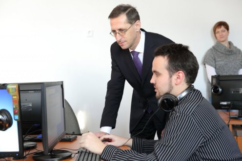 Photo: József Eisenmann/Ministry for National Economy