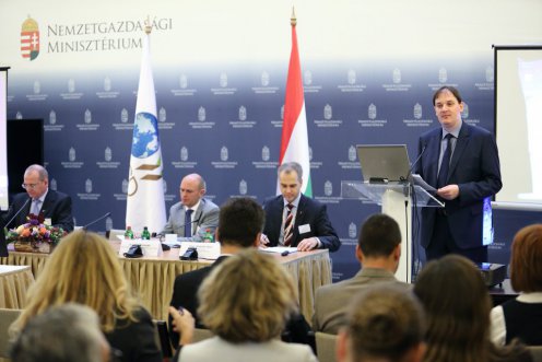 Photo: József Eisenmann