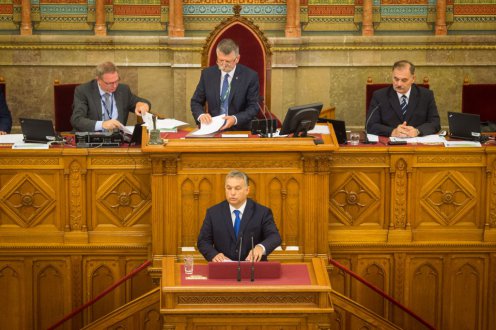 Brüsszelt ködként üli meg a hiú remény, hogy a dolgok maguktól visszazökkenek a korábbi jómódú és biztonságos állapotukba Fotó: Botár Gergely/kormany.hu