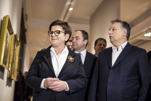 Beata Szydlo lengyel kormányfő és Orbán Viktor megtekinti A magyar festészet aranykora 1836-1936 című kiállítást a Krakkói Nemzeti Múzeumban Fotó: Szecsődi Balázs