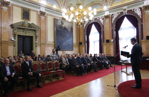 Rákossy Balázs államtitkár Eger megújult főterének átadásán Fotó: Ebner Béla