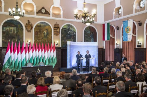 Nem volt olyan időszak Magyarország történelmében, még a kiegyezés idején sem, amikor ennyi nagyváros, egyszerre, ilyen léptékben tudott volna fejlődni Fotó: Árvai Károly/kormany.hu