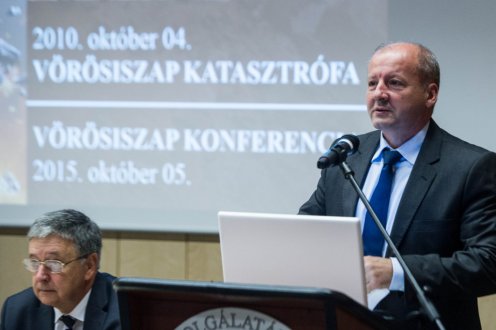 Everyone participating in the rescue effort, including members of the defence forces, passed the test with distinction at the time of the red sludge disaster. Photo: Gergely BOTÁR/Prime Minister’s Office