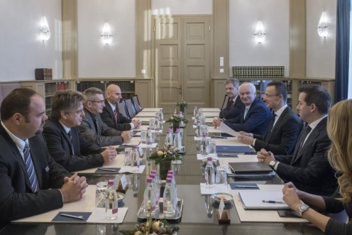 Photo: Zsolt Burger/ Ministry of Foreign Affairs and Trade