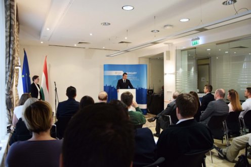 Photo: Bernadett Fejér